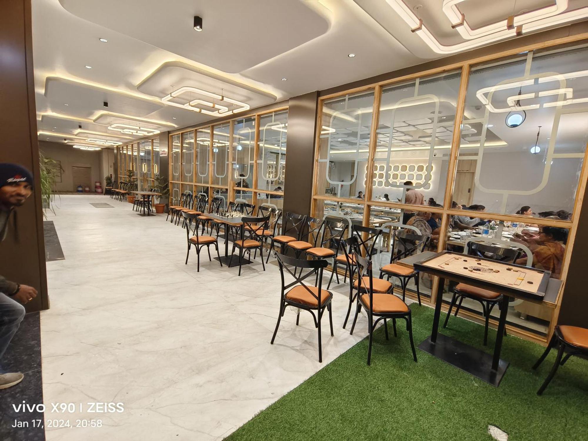 Hotel The Grand Khodiyar Visnagar Exteriér fotografie